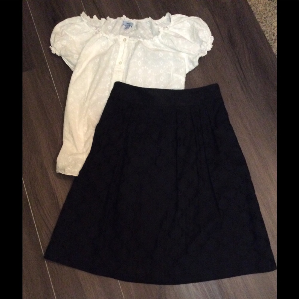 Ann Taylor Black Eyelet Skirt Sz 2 Petite